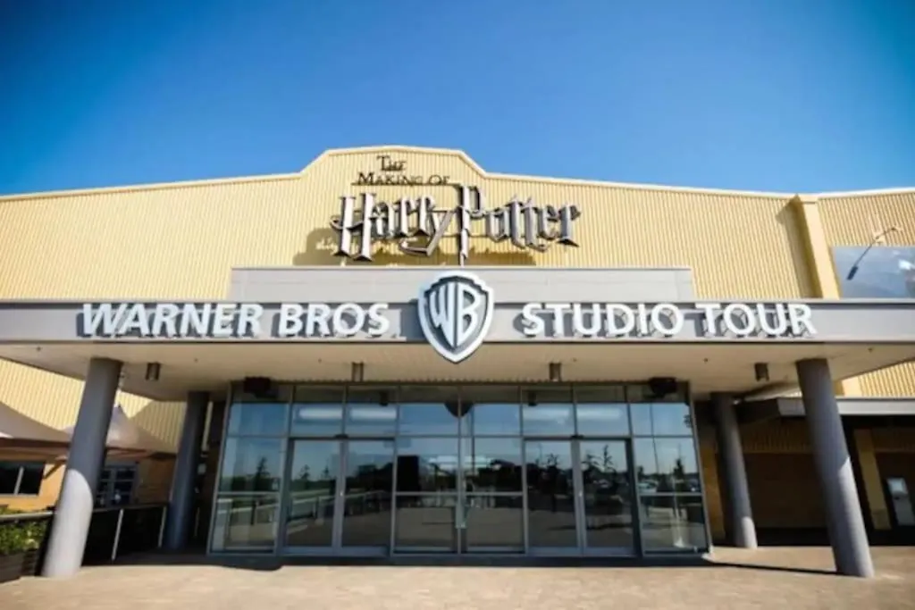 Hagrid'S Hut-1