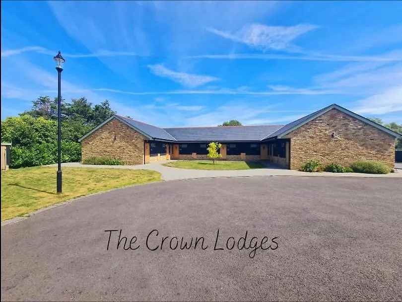 The Crown Lodges-1