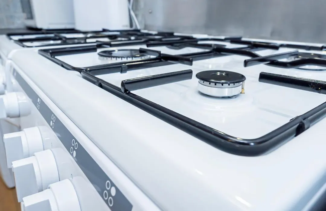 Shirley House 4, Guest House, Fully Equipped Kitchen With Fridge, Washer, Dryer, Self Catering, Self Check In, Great For Contractors, 5 Min To Bat, 20 Min To Fawley Refinery, Close To Southampton Central, Ideal For Longer Stays-1