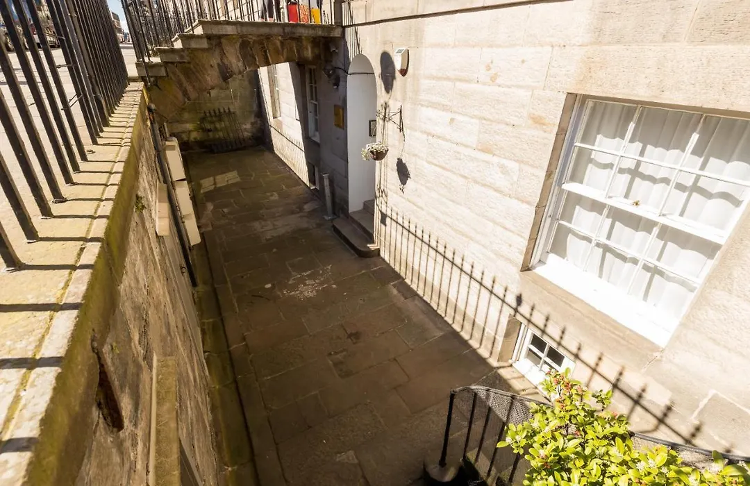 York Place Apartments By Destination Edinburgh-1