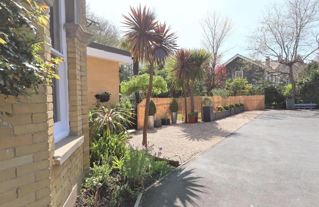 Foxhills Of Shanklin-1