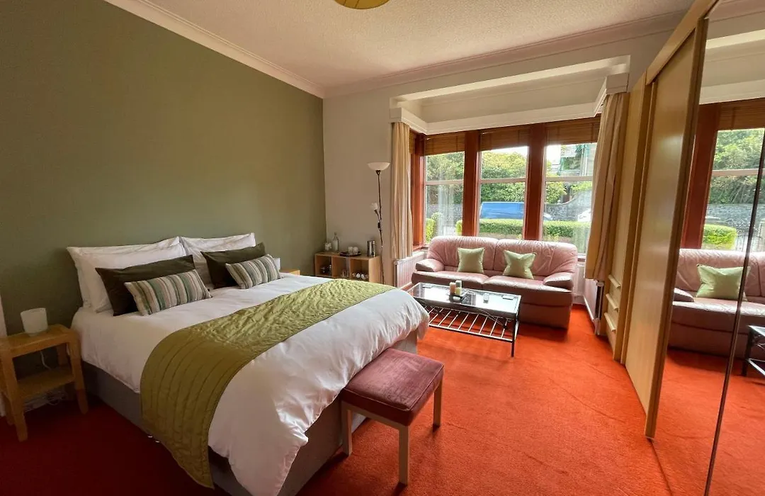 Blackburn Villa B&B-1
