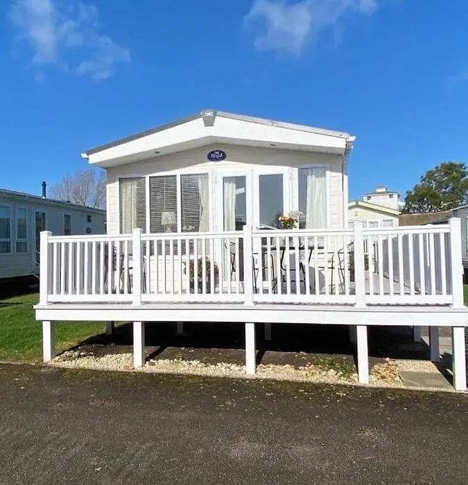 Rockley Park, Arne View-1
