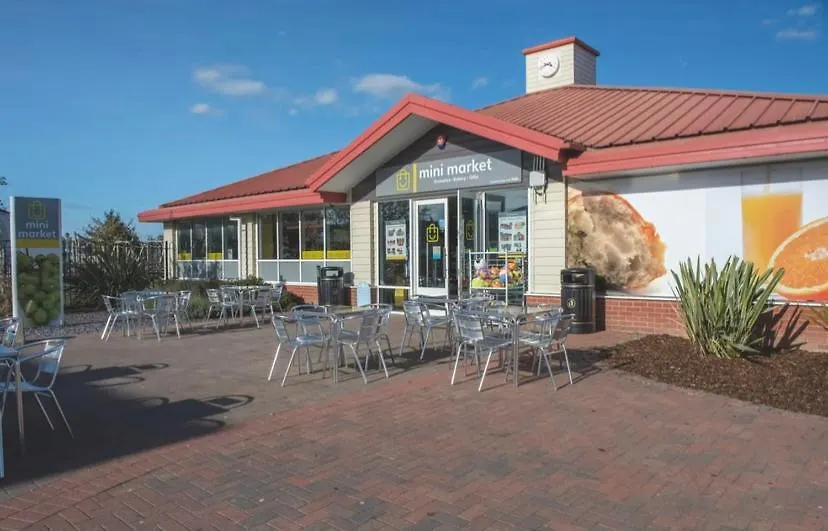 Kingfisher Quay Lodge-1