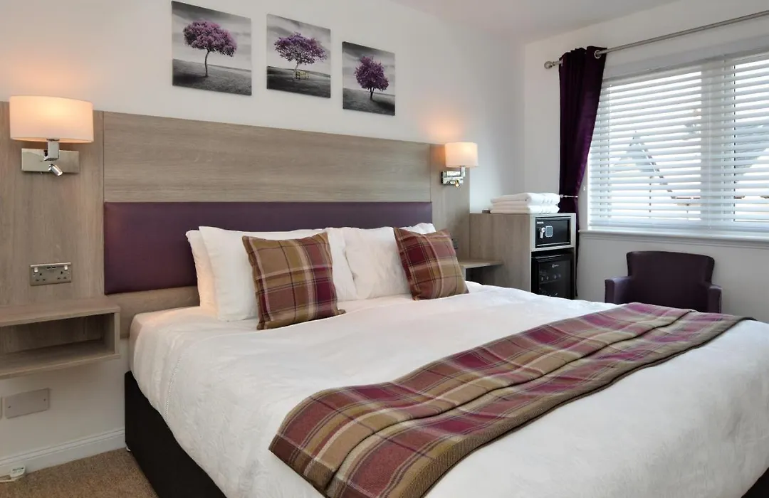 Fyne Rooms-1