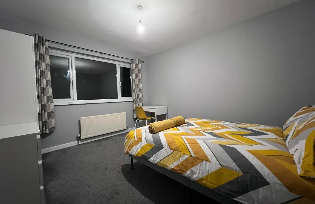 Modern Double Room With Free Parking & Fast Wifi 5 Mins To Warwick Uni-1