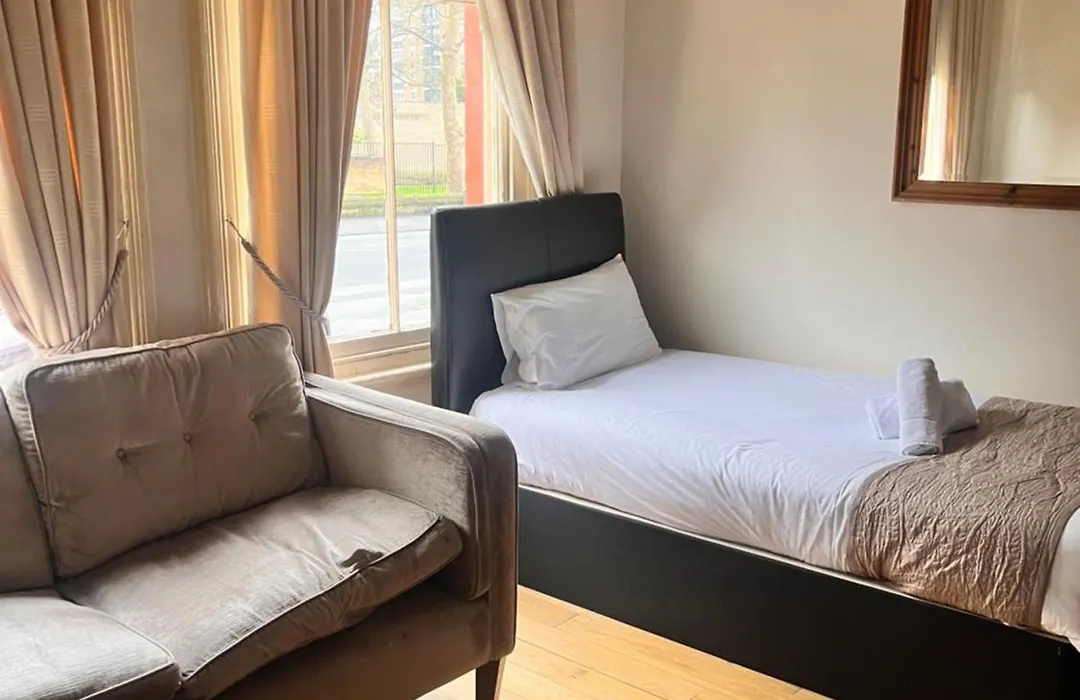 Ullet Suites-1