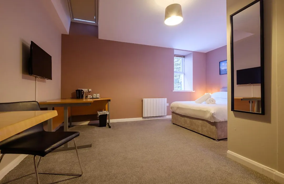 Station Lodge - Free Off-Site Health Club Access With Pool, Sauna, Steam Room & Gym-1