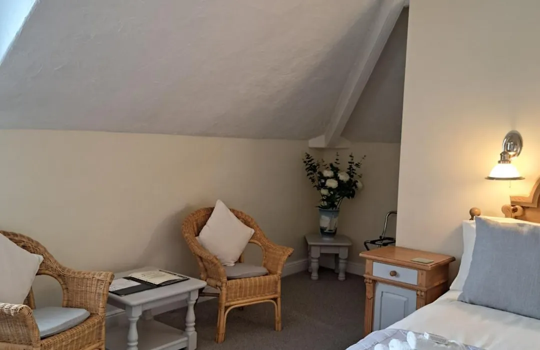 Ashwood House Guest House-1