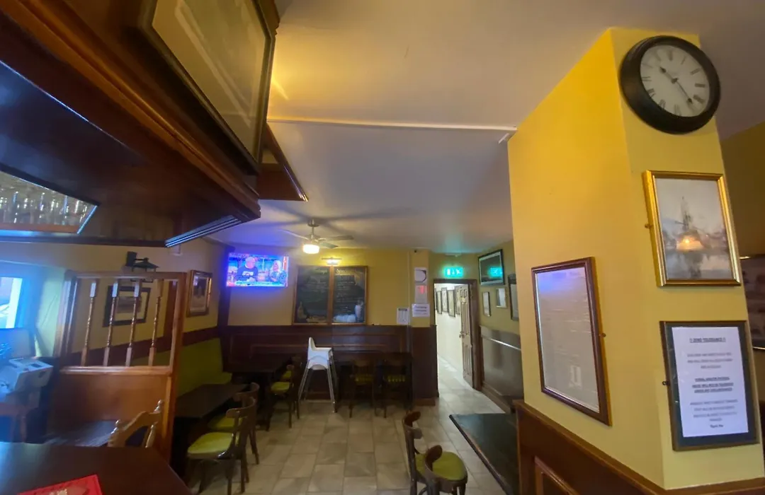 Lady Hamilton Inn-1