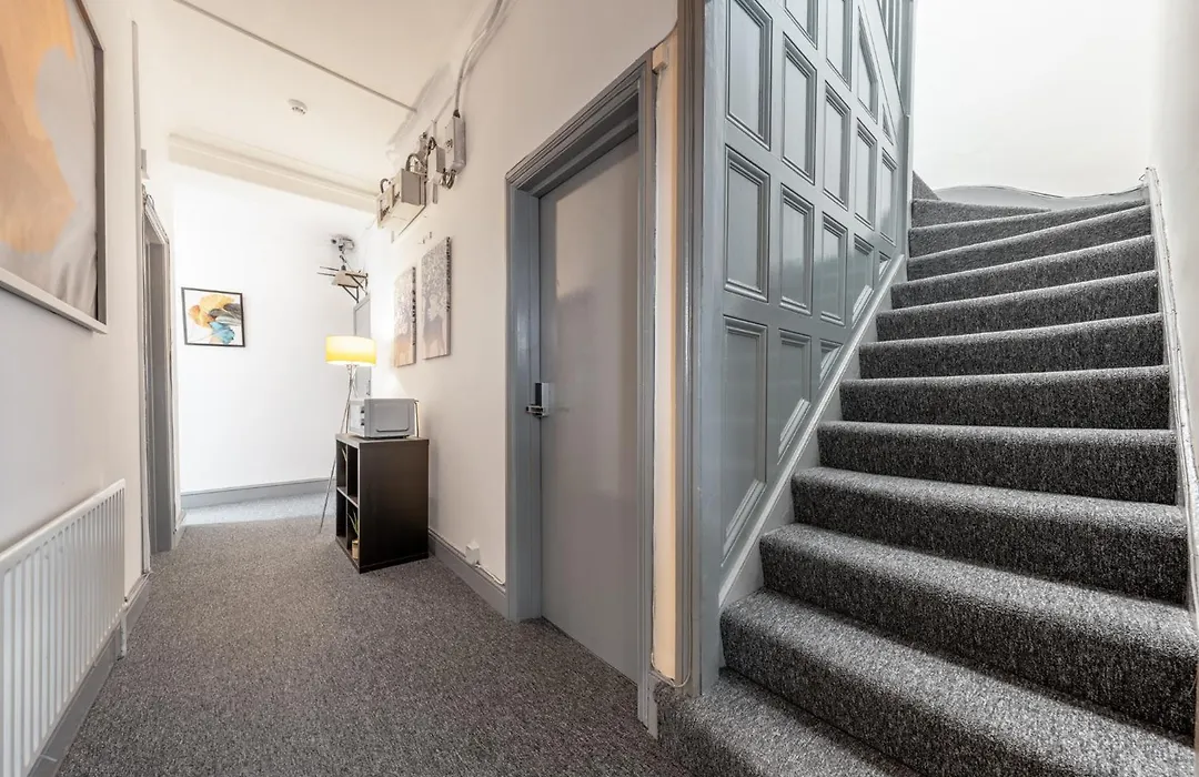 Ryam Suites-1