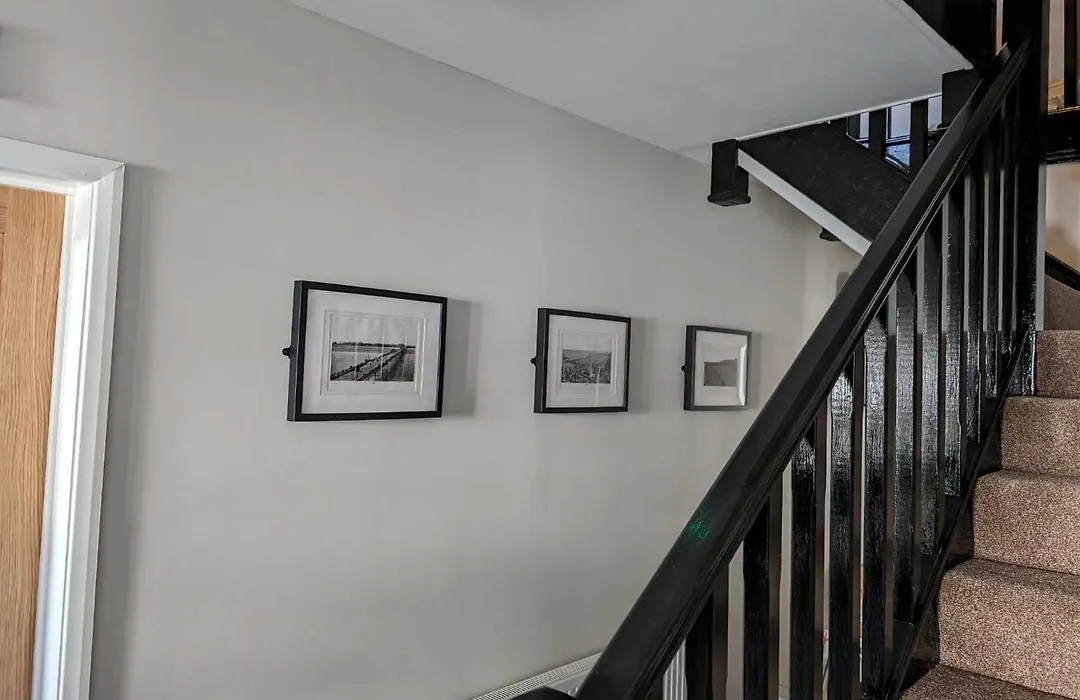 The Ivernia Hotel-1