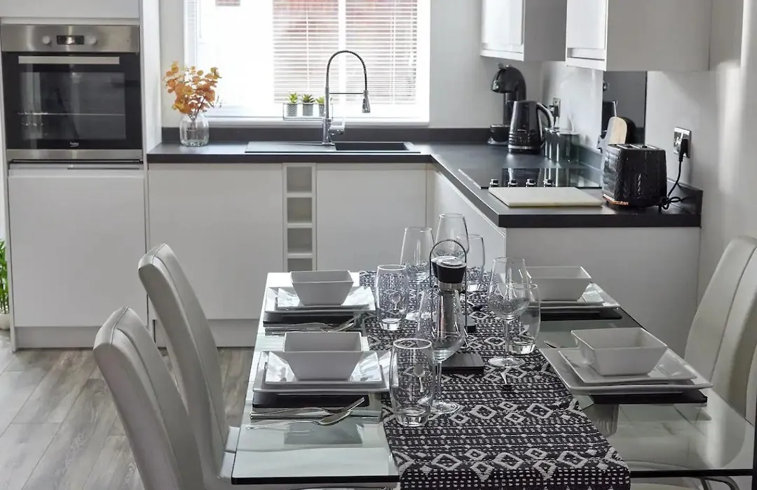 Cosford House - 2 Bedroom-1
