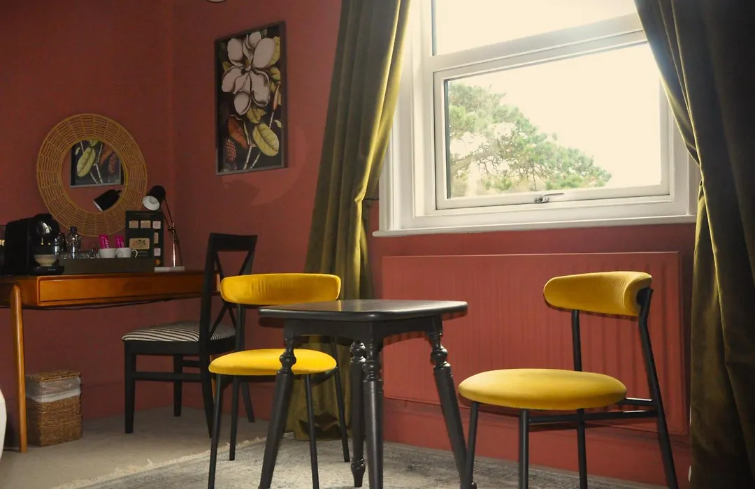 Eype'S Mouth Country Hotel-1