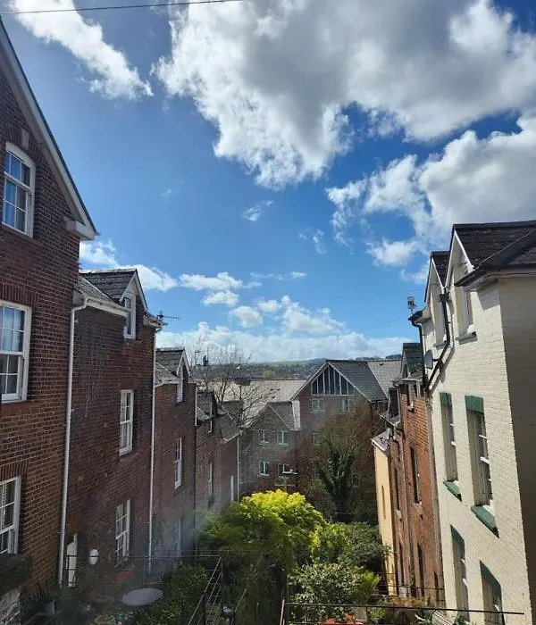 Large Double Room In The Heart Of The City-1