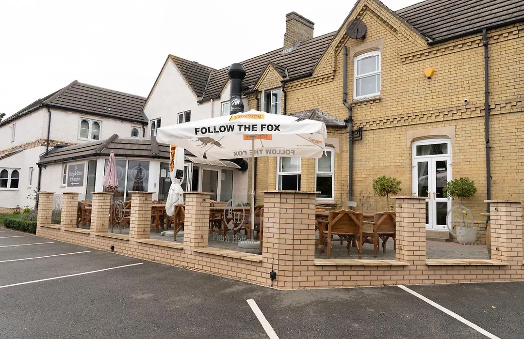 The Finch Hatton Arms-1