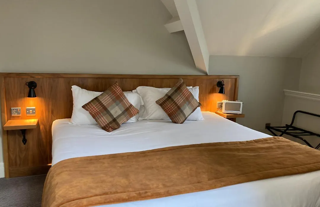 The Cross-Keys Hotel-1