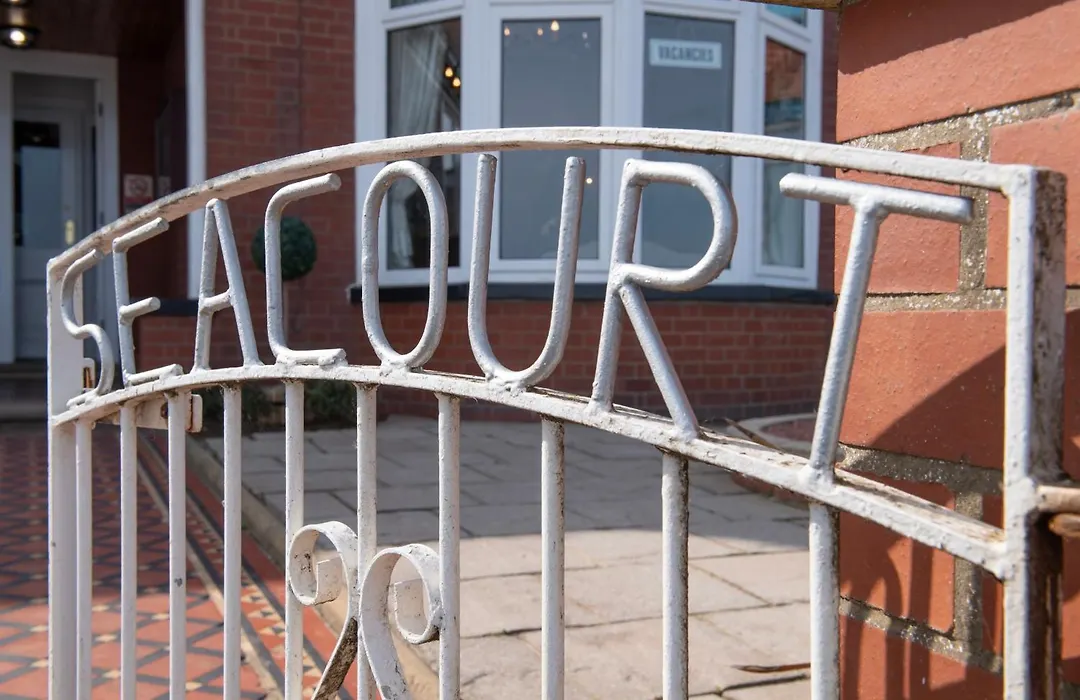 The Seacourt-1