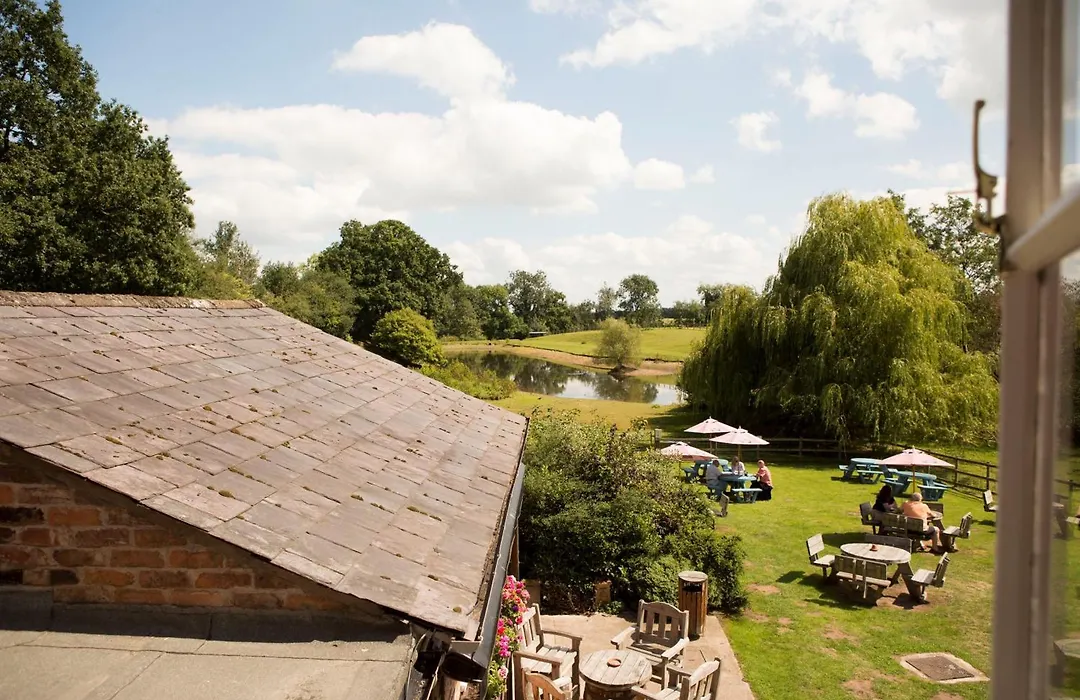 Alvanley Arms, Cotebrook-1