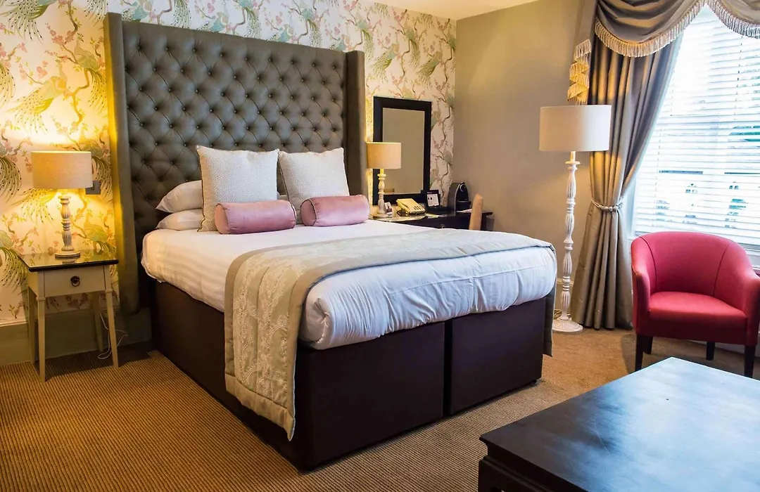 Worldhotels Distinctive Woughton House Hotel-1