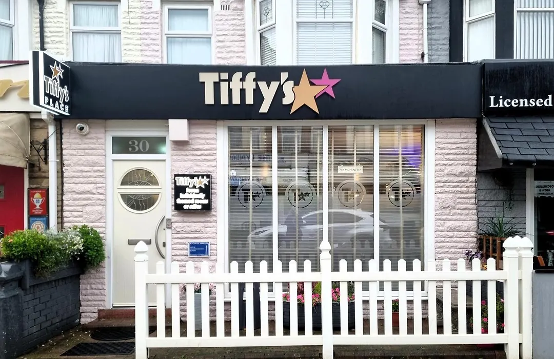 Tiffy'S Place (Adults Only)-1