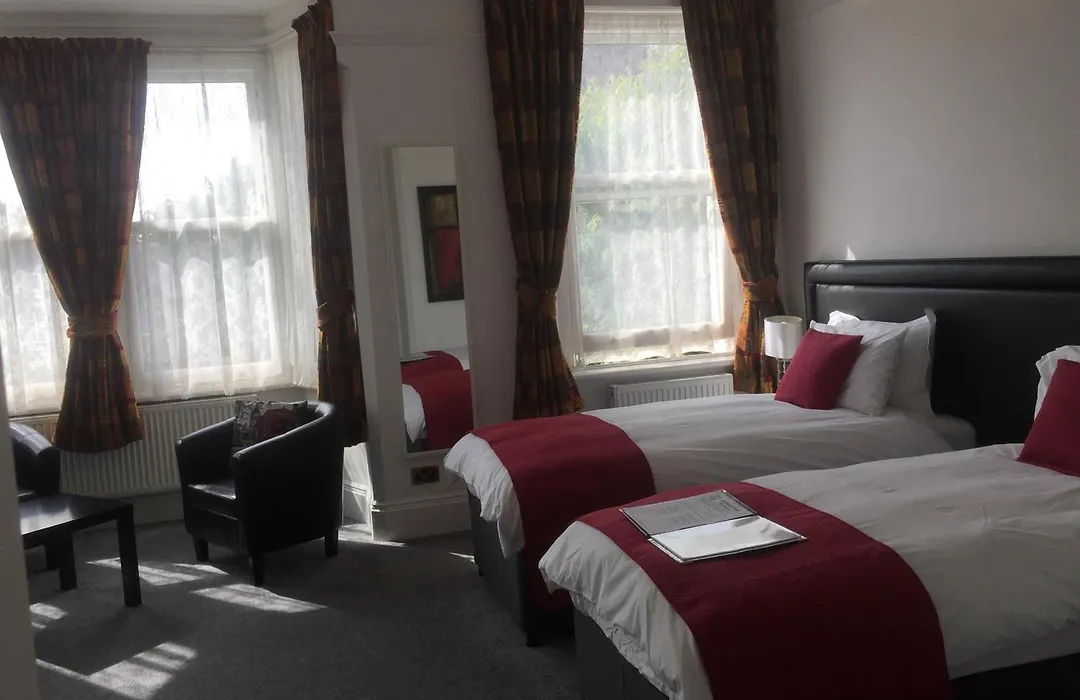 Croham Park - Free Parking & Wi-Fi-1