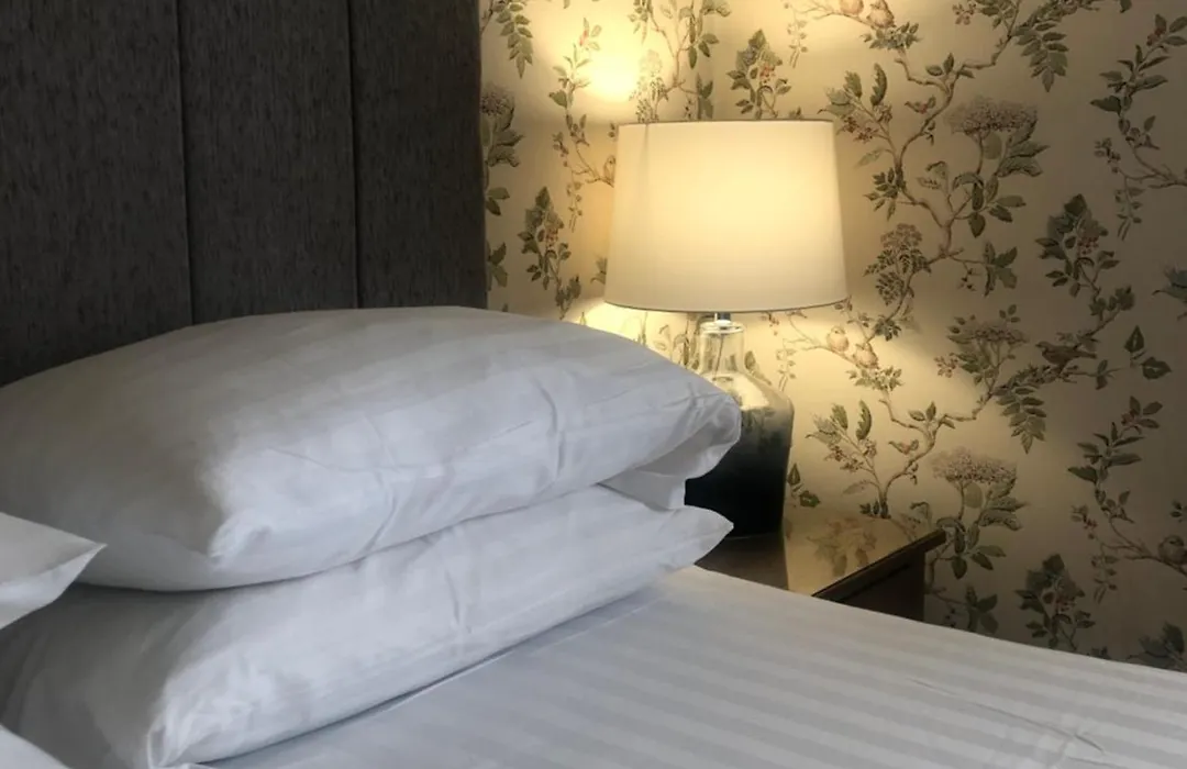 Helmsman Guesthouse-1