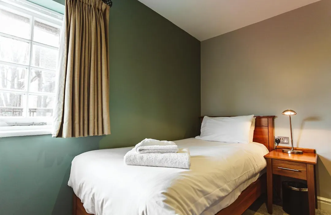 The Dog & Doublet Inn-1