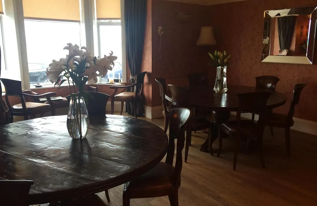 Broom Lodge-1
