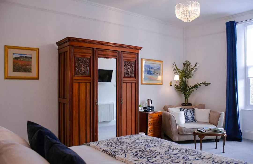 Gresham Court-1