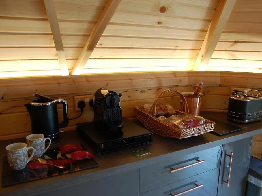 Romantic Rural Retreats-1