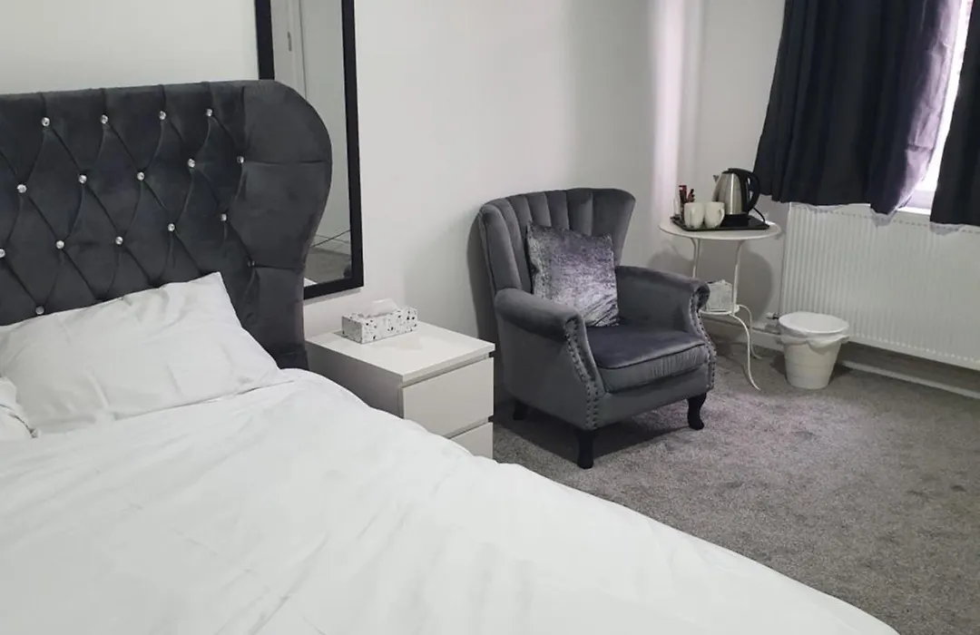 Beautiful Rooms Shaw St And Pine St-1