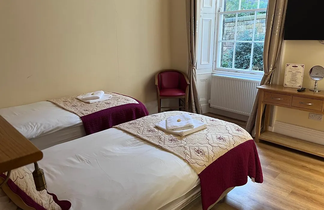 Cumberland Hotel-1