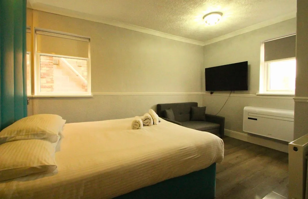 Oyo Abbey Lodge Hotel-1