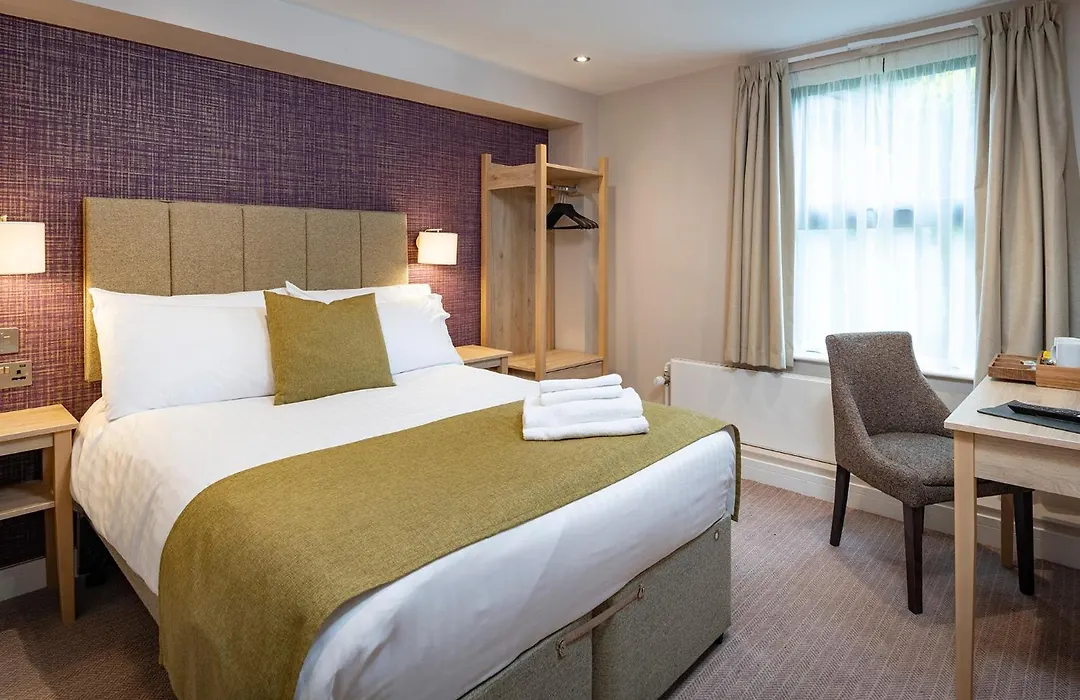 Lydiard Park Hotel-1