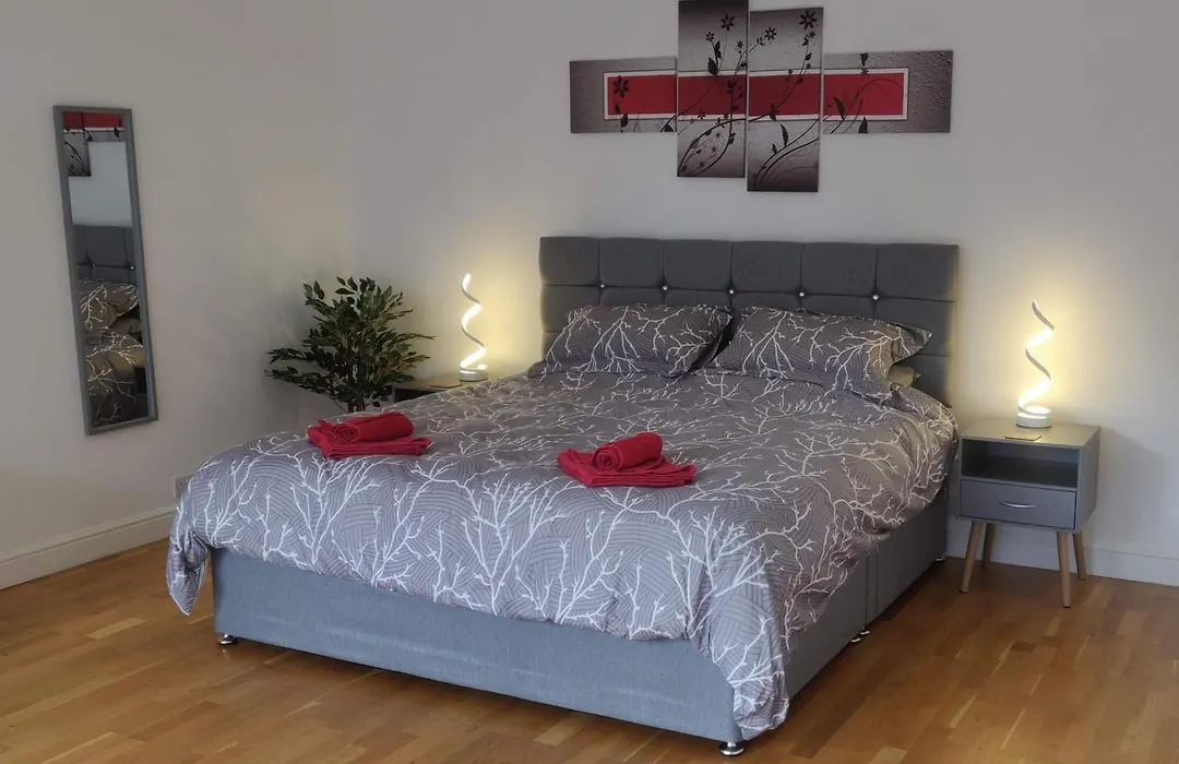 Guest House At 160 London Road-1