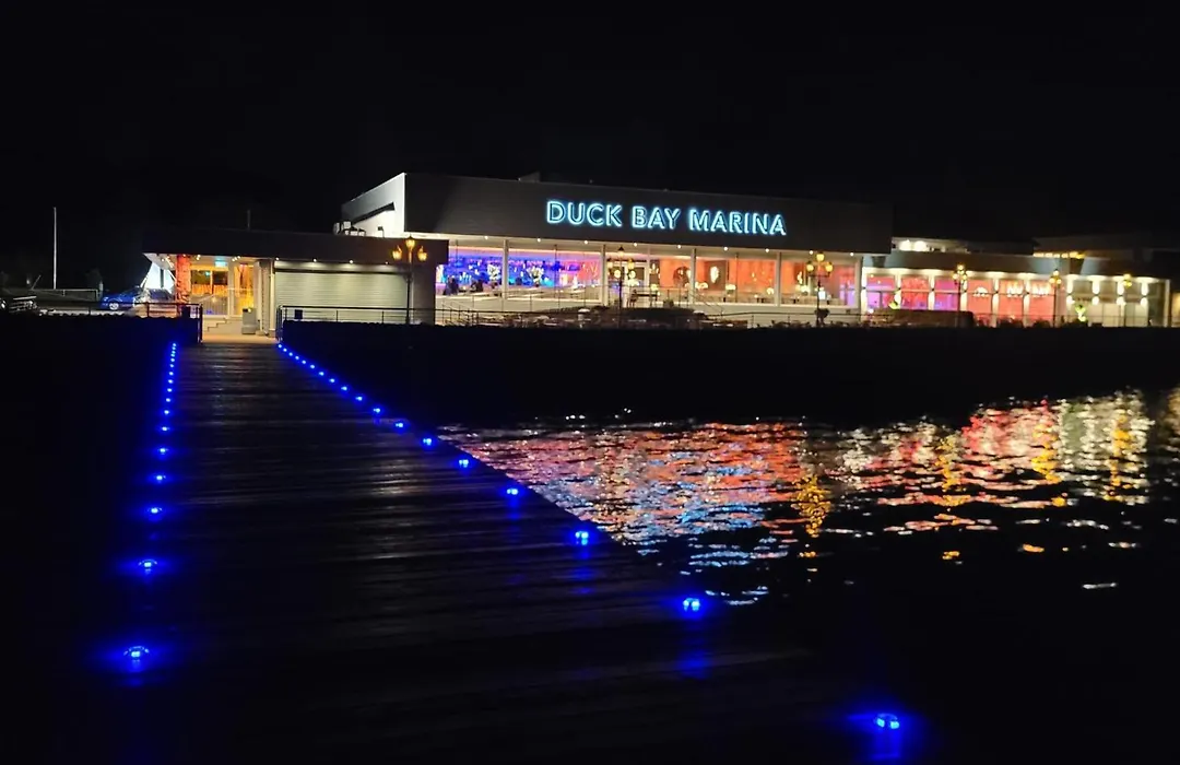 Duck Bay Hotel & Restaurant-1