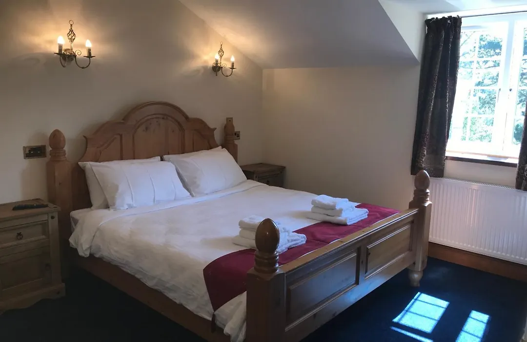Great Trethew Manor Hotel & Restaurant-1