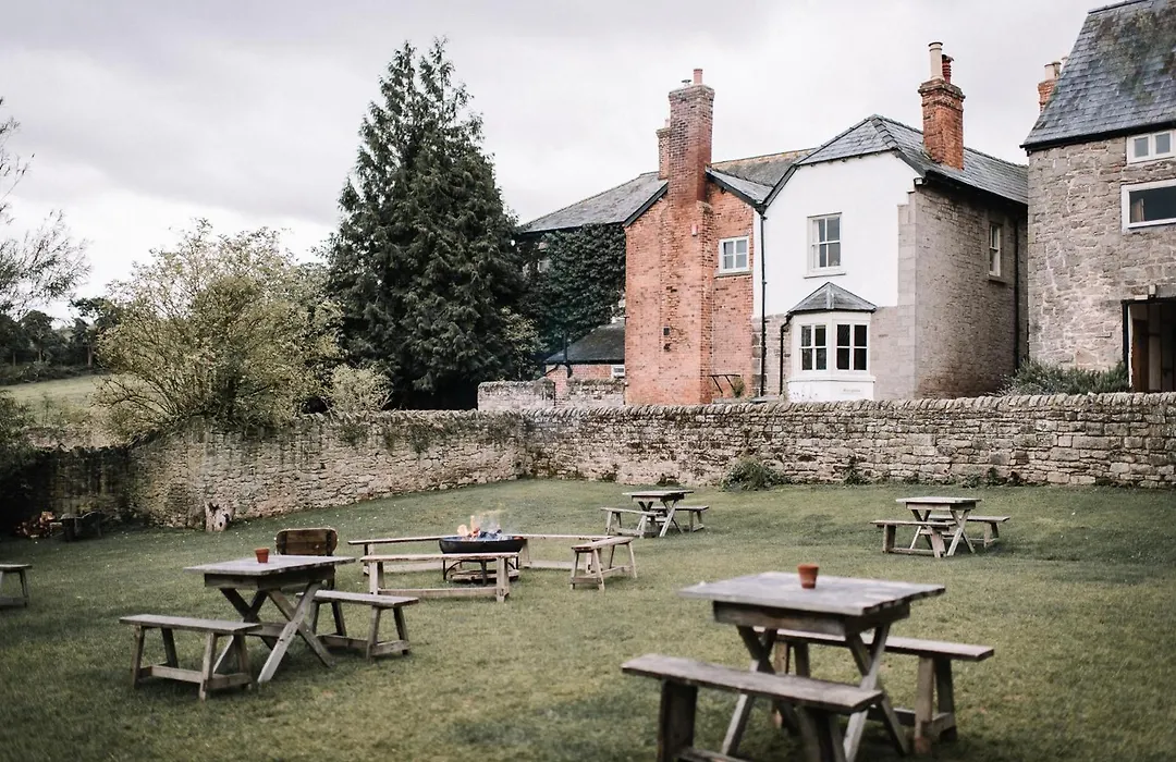 Lyde Court Country House-1