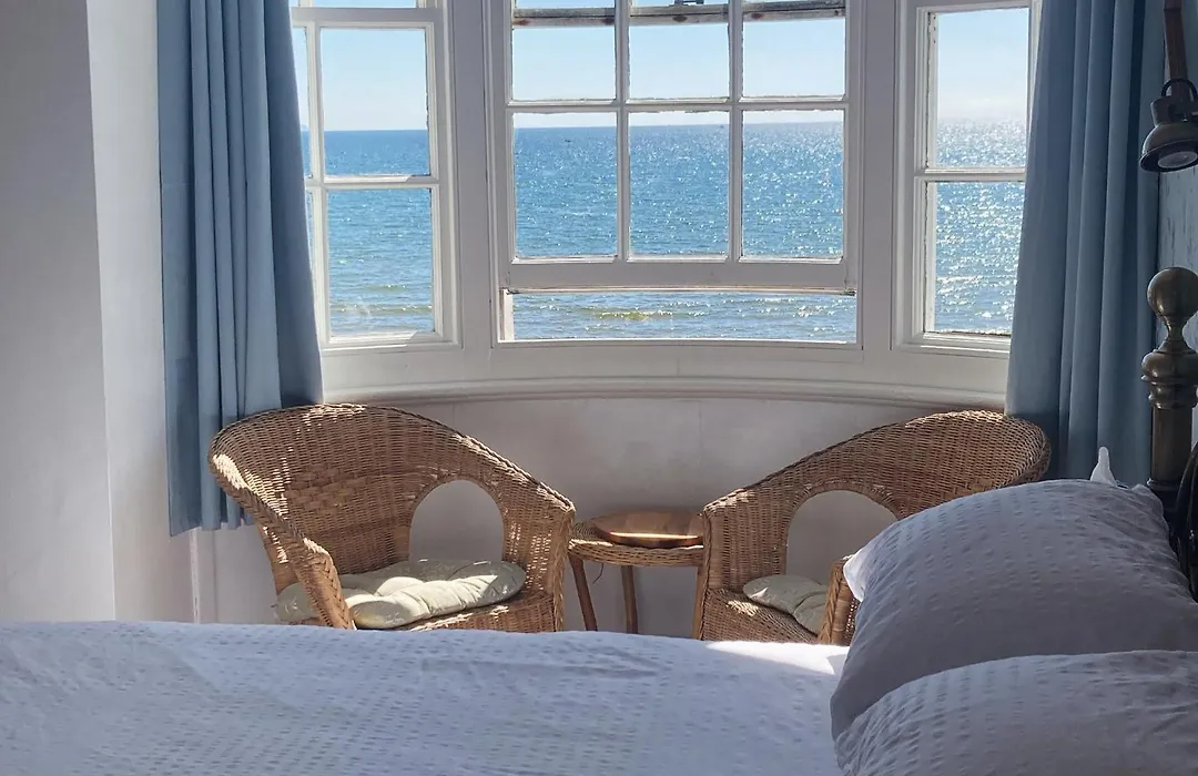 Whitecliff Guest House-1