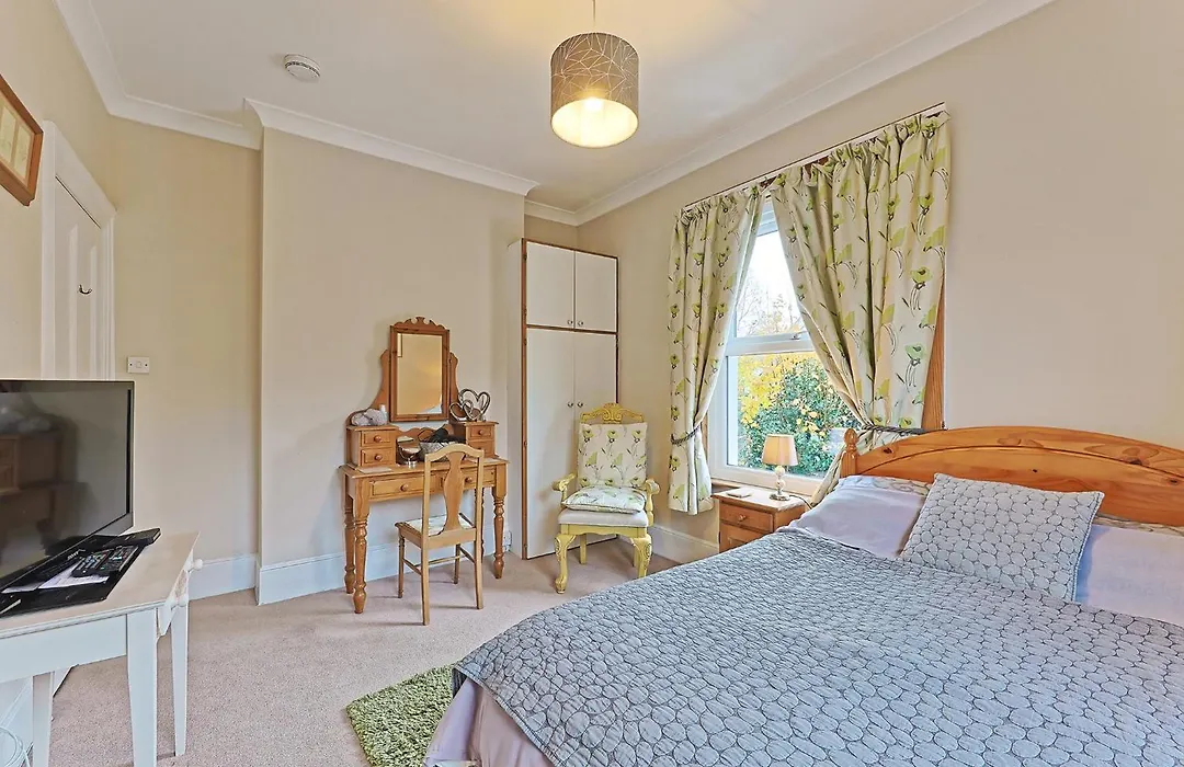 Sunny Bank Guest House-1