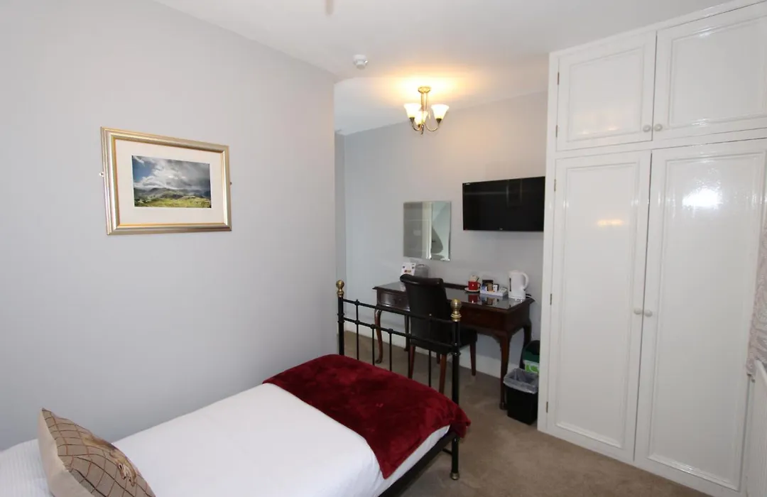 Fern Howe Guest House-1