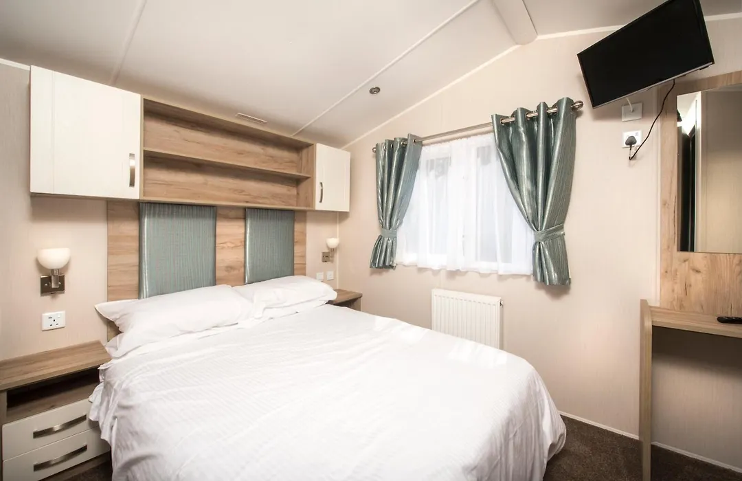 Cardigan Bay Holiday Park-1