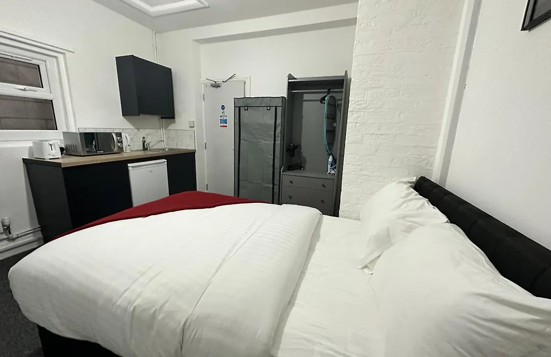 Stay Sleep Rest - Gawthorne-1