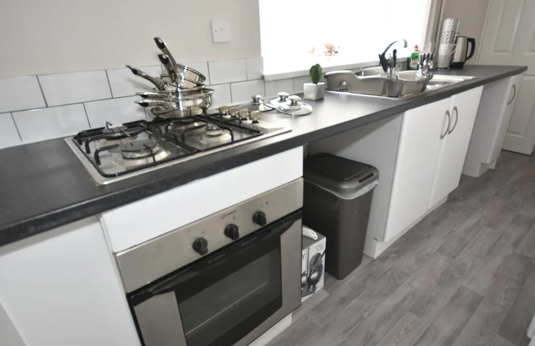 Townhouse @ 32 Penkhull New Road Stoke-1
