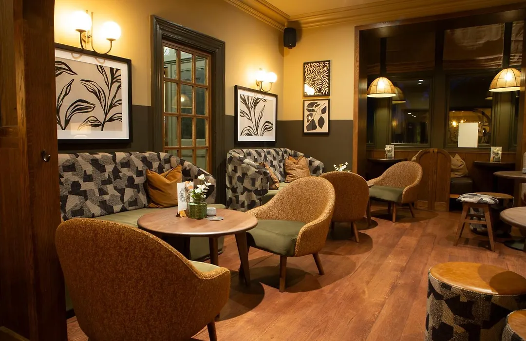 The Wheatley Arms-1