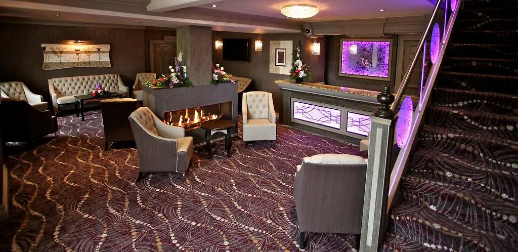 Greenvale Hotel-1