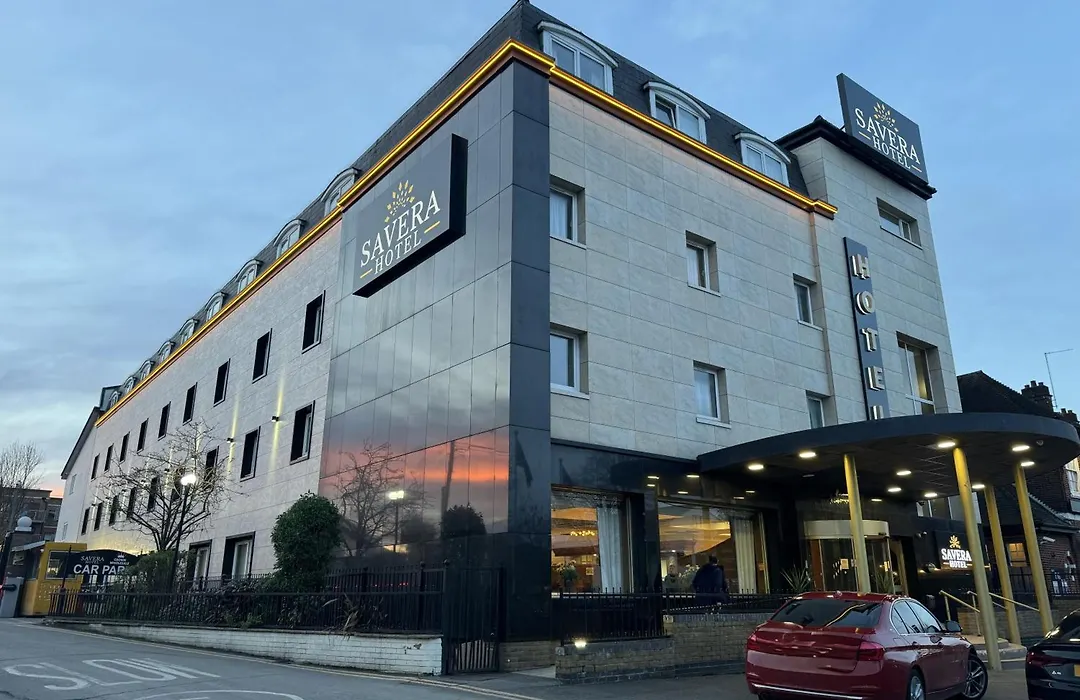 Savera Hotel South Ruislip-1