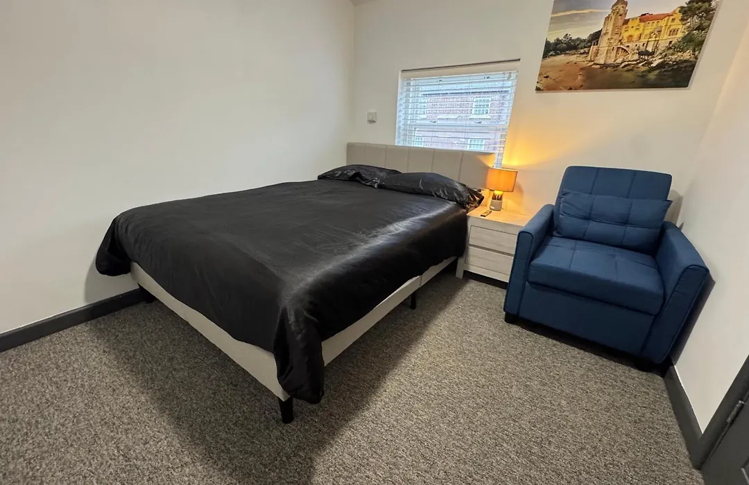 Gate Lodge - Private En-Suite Rooms, Kings Lynn, Central Location-1