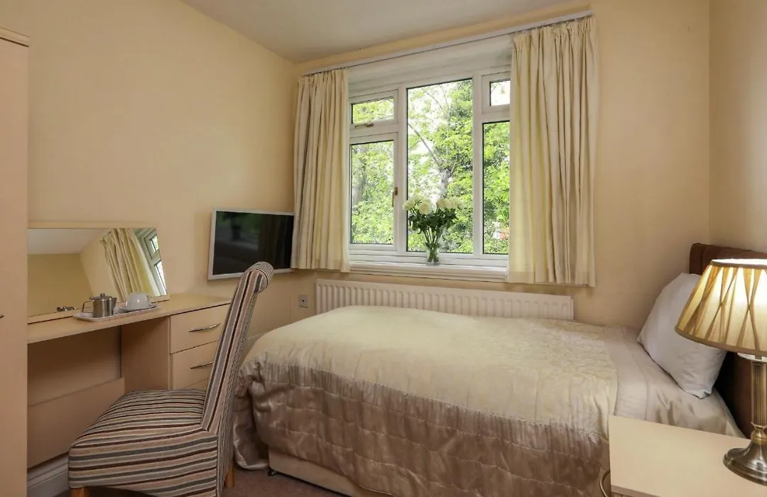 Westbourne Lodge Birmingham-1